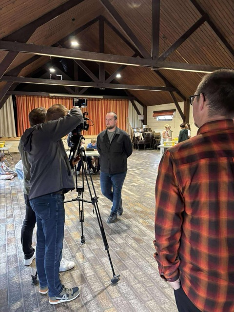 803C4B92-AADA-4B0F-BD8A-37469EDA19E1 – Moyenne