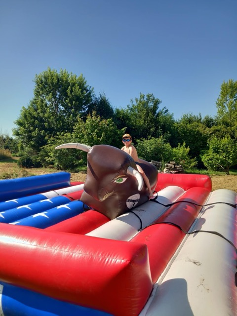 E4BA11E4-A2B3-4805-BC49-9C6756520EF0 – Moyenne