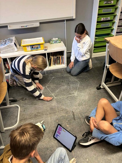 CDA7CE06-FCCB-4C42-8A96-AAA971DA72FD – Moyenne