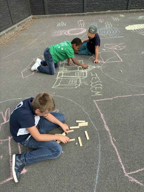 1BDF9052-C6B6-42F7-BC14-894E0AC7B1FB – Moyenne