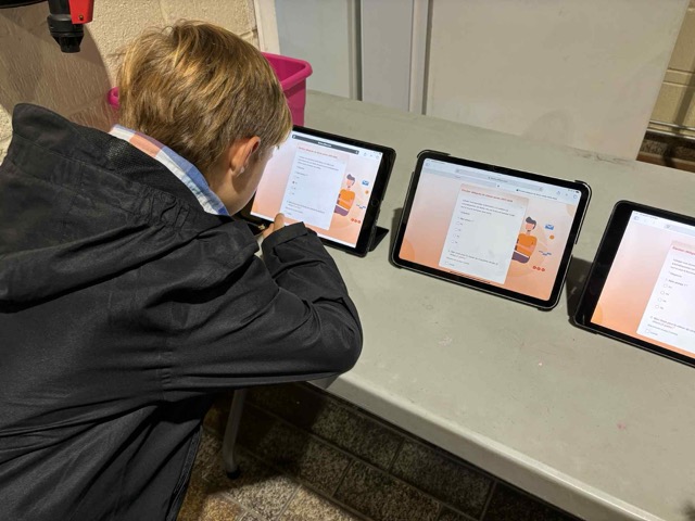 6408AD2E-E95B-4227-91E5-DCE2C86D63D9 – Moyenne