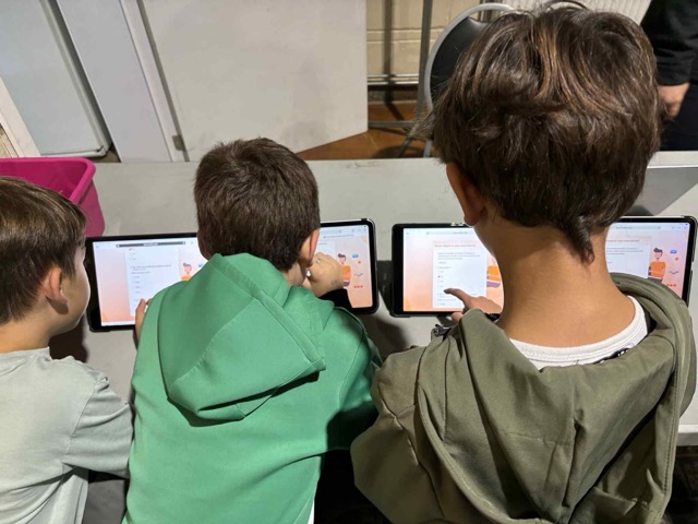 787DD818-355E-4BA3-A2DE-C51D17056BBA – Moyenne