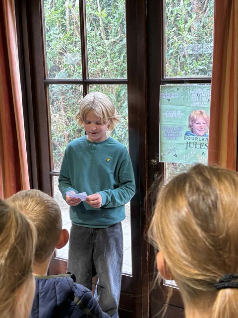 809BB928-D6CD-4786-B4D3-3C5E677611E7 – Moyenne