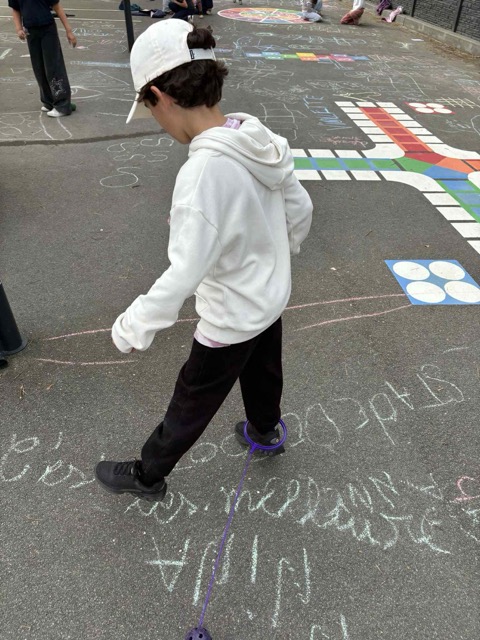 CC2E2F3D-411E-4BF5-BE65-231B2E1D8584 – Moyenne