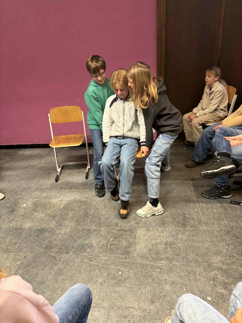 att.W_1l5P5iGDVS_kfIMsJy5g_p_IZRkPsaK9X2kwhqGzU – Moyenne