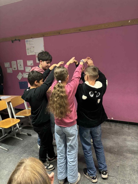 att.lvTWkE6v4BHPuy8hFOPfjFaYGt7u_gfUTsMuAU2zMfM – Moyenne