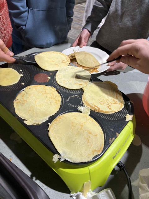 att.DjT23ICDmlUMLMxTFaC4wV9WdtlnoELw6k8eiK3aMLU – Moyenne