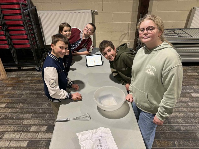 att.YU4Cr_MSleViqUCIwYCIDl5JTqOLlNLMbJTYFed3_BQ – Moyenne